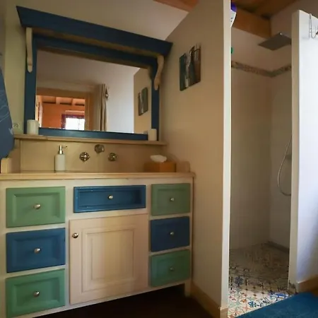 Maison Dans Un Parc Boise Jusqu'a 7 Pers, Plages A Pied